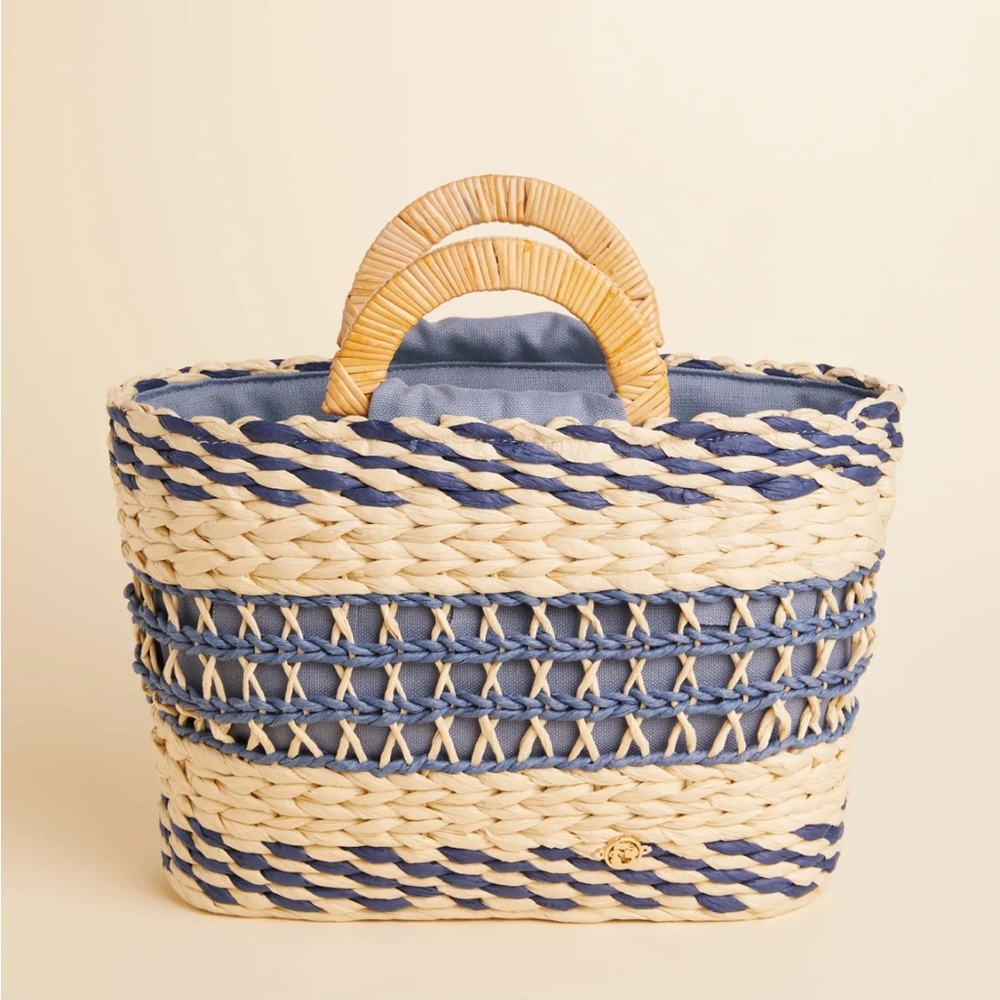 New with Tags Spartina 449 Blue and Cream Woven Tote